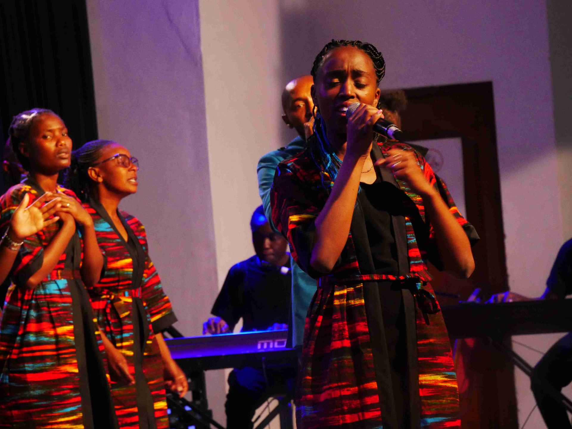 Congregation in praise